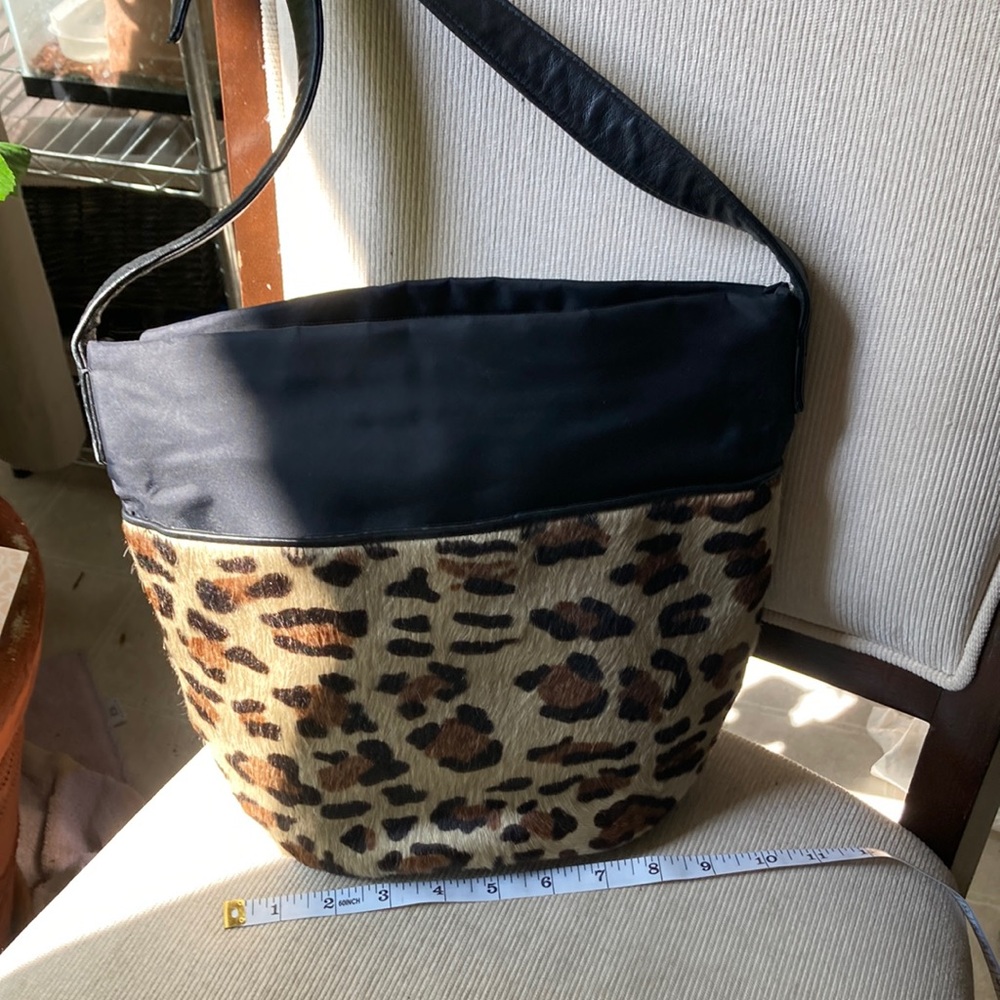 Americana by Sharif Leopard print furry purse handbag